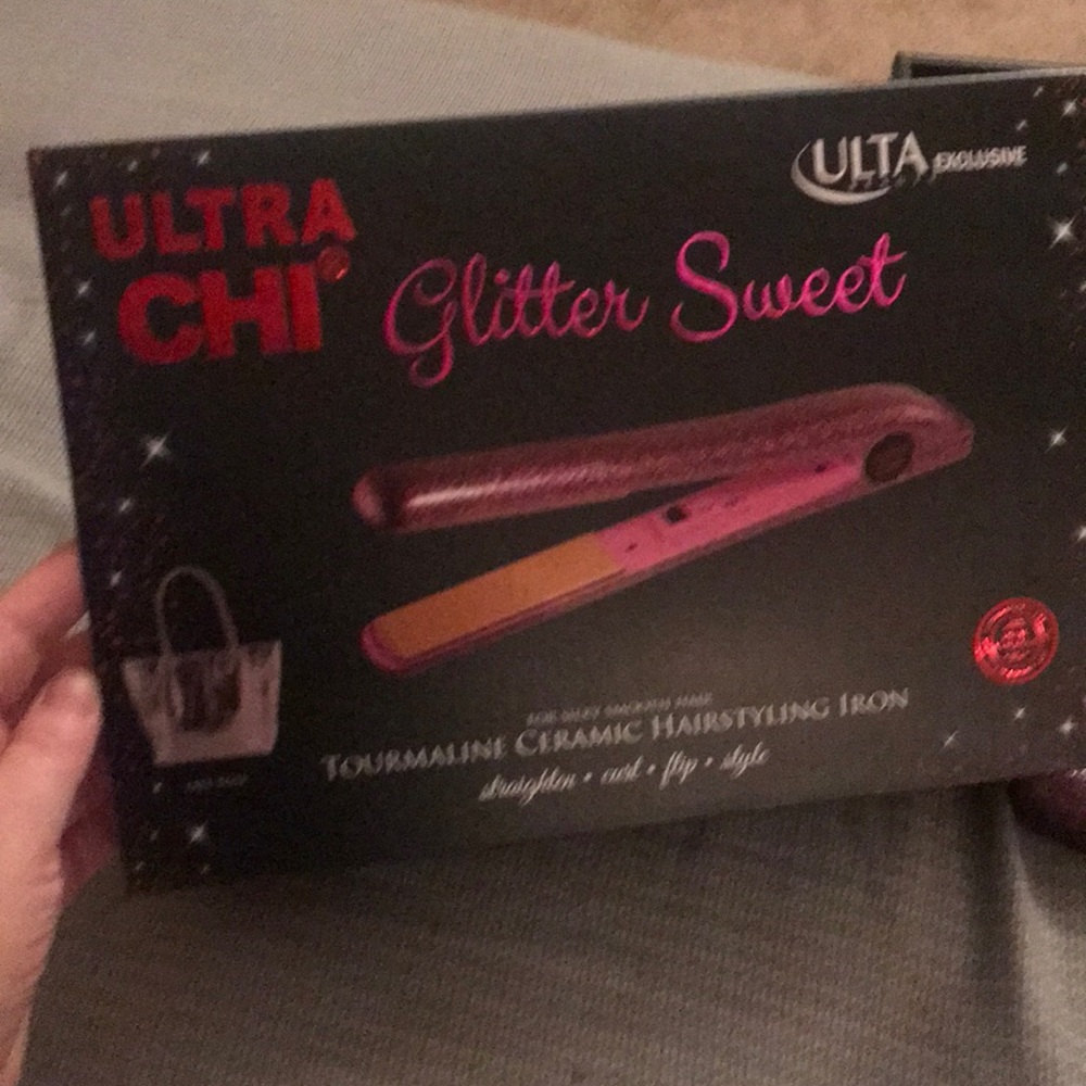Ultra CHI Glitter Sweet hair straightener